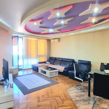 Premium 2Bd Central View Burgas With Parking Apartment *